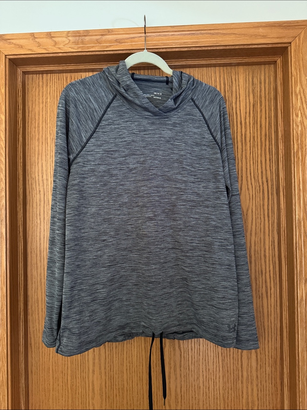 Under Armour Women's Heathered Gray Pullover Hoodie